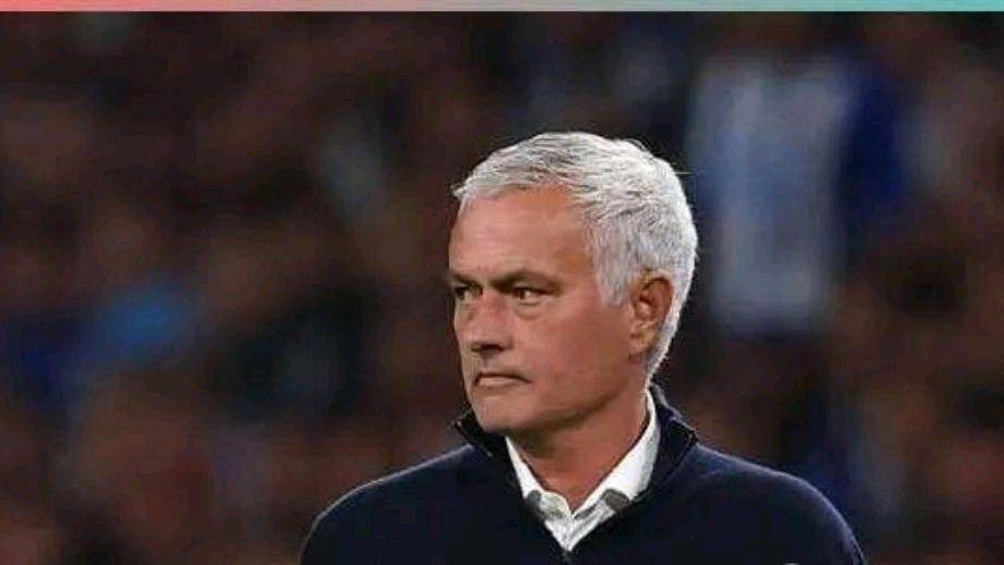 2场神迹引爆足坛！穆帅封神战暗藏玄机，欧冠真要变天？